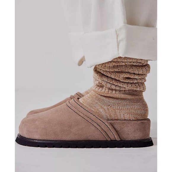 🎉LAST CHANCE🎉 FREE PEOPLE Milo Everyday Mules / Oyster Suede - Picture 3 of 12